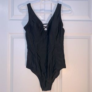 Black One Piece Swimsuit 🖤